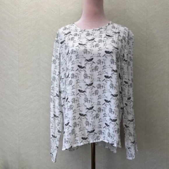 Tops - Long Sleeve White Printed Women’s Top